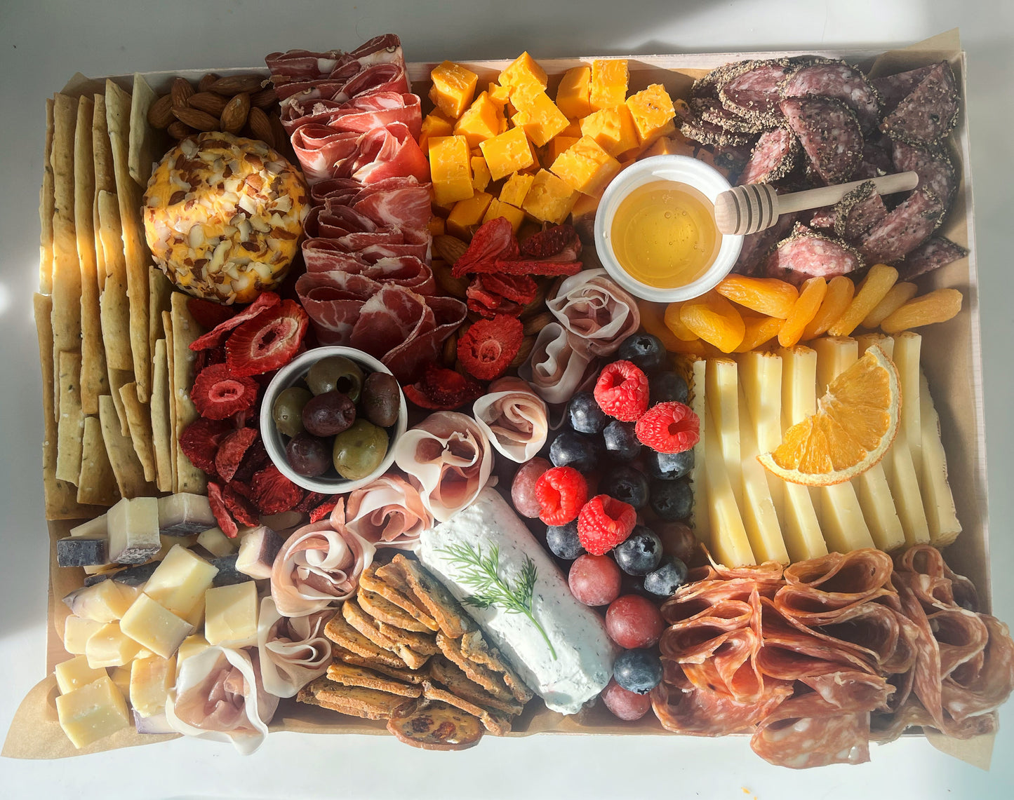 Large Charcuterie Box