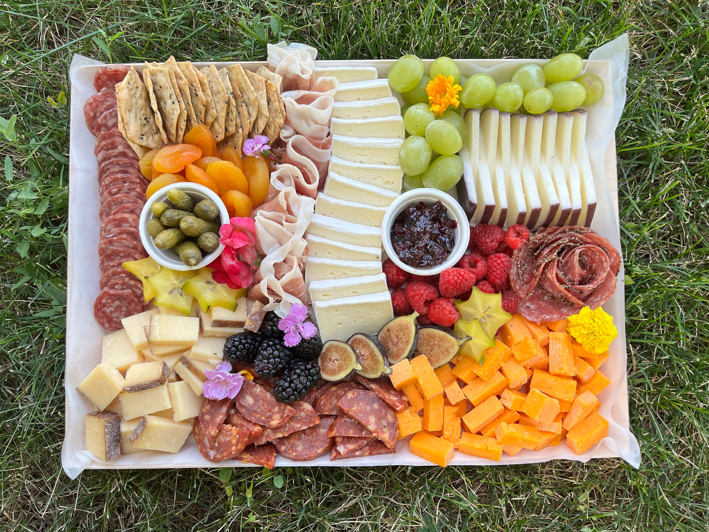 Large Charcuterie Box