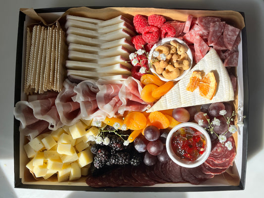Medium Charcuterie Box