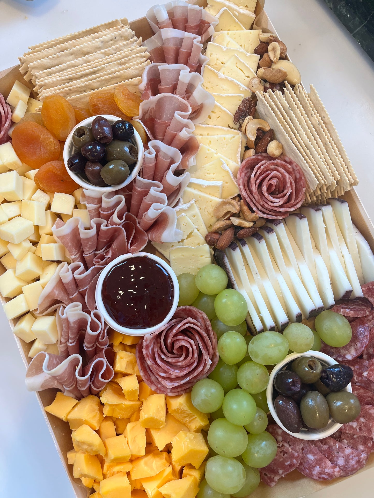 Large Charcuterie Box